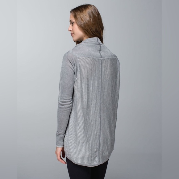 Lululemon Iconic Sweater Wrap Heathered Medium & Light Grey Size Small / Medium - Picture 2 of 11